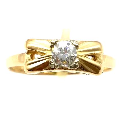anillo solitario de oro 18 kt y zafiro blanco anillo solitario de oro 18 kt y zafiro blanco