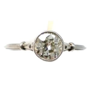 anillo solitario de platino 950 y brillante de 0.90 ct