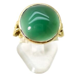 anillo de oro 18 kt y agata natural color verde